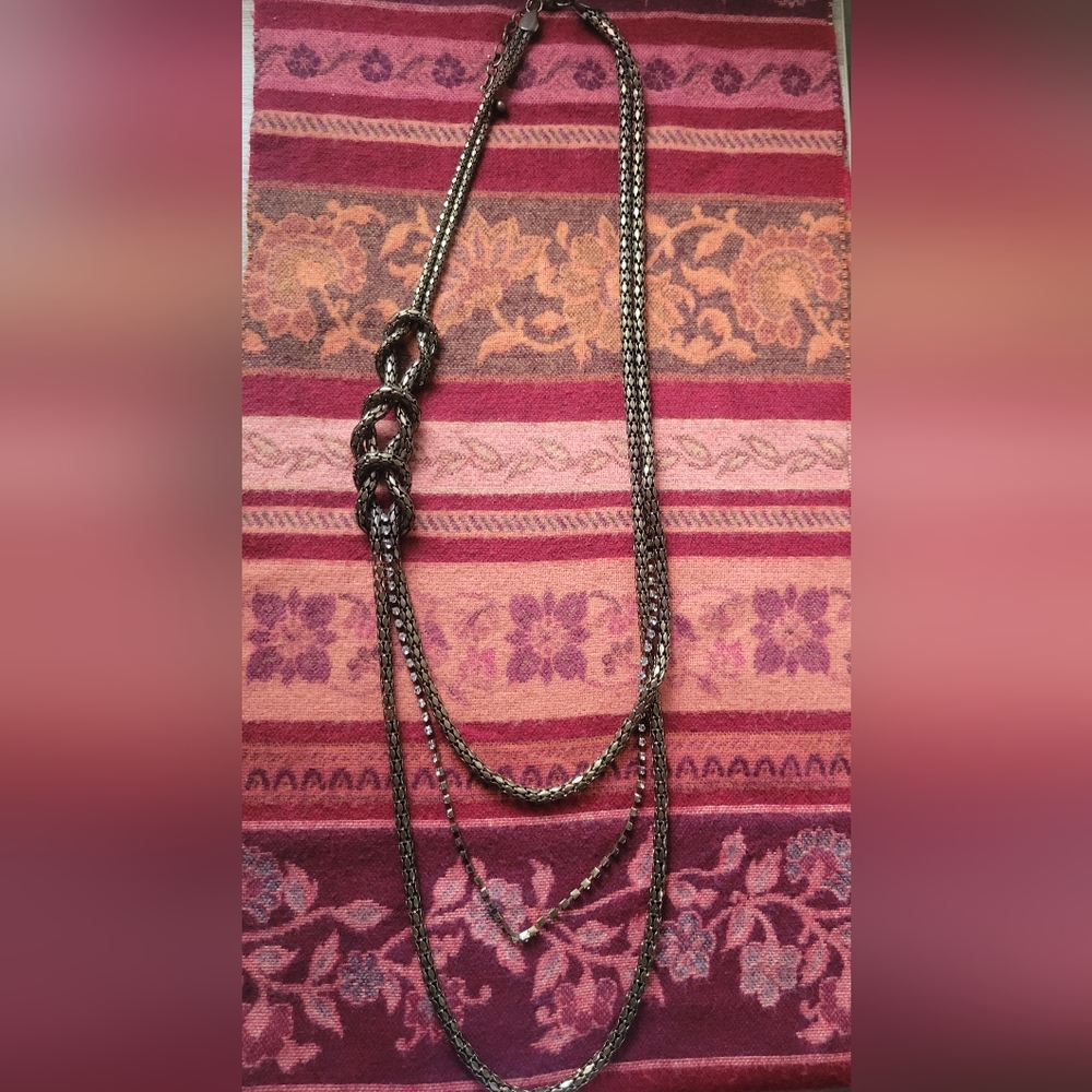 Elegant Gold Chain Necklace